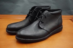 Born Theo Chukka Boot Shoes Mens 8.5 US Black Leather Lace Up Cushioned Comfort
