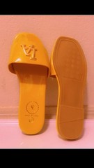 Good Shoes for Women’s Various Color Available In Various Sizes 38/40/ 37/ 39/