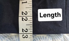 Women’s Size 4 Black Polyrayon Below-the-Knee Pencil Skirt By Calvin Klein