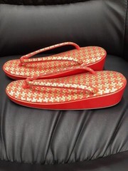 Zori Japanese straw sandals Red and gold high-grade Women Size: US W6 / JP 23cm