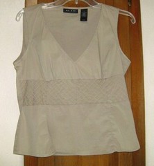 AXCESS Very Cute Tan Sleeveless V-neck Top With Zipper on the Side – Size 8