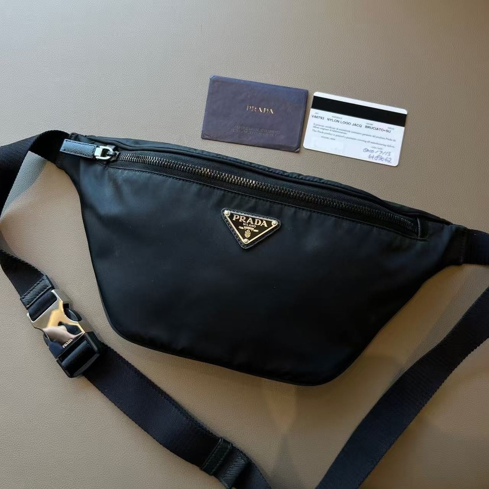 Prada Nero Black Tessuto Nylon Waist Belt Bag Crossbody Fanny Pack