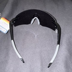 SolarX Men’s UV400 Shield Wrap Sunglasses Black Polycarbonate Lens Plastic