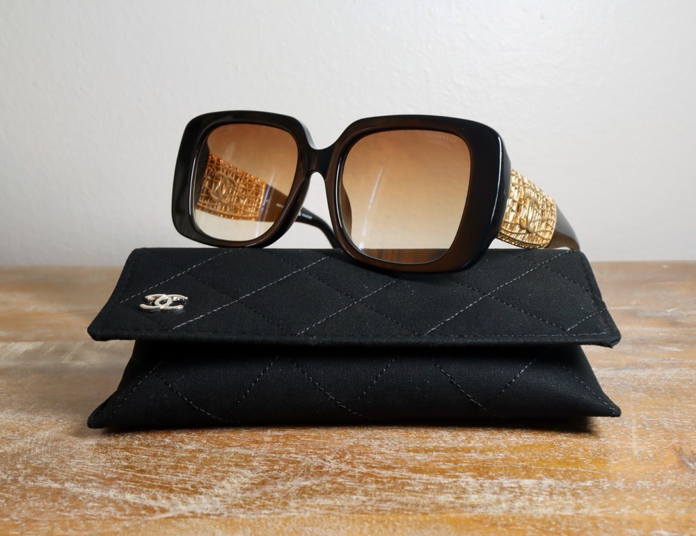 CHANEL CH5532 Urban Vintage Square Sunglasses 54mm Black/Brown Polarized Lens