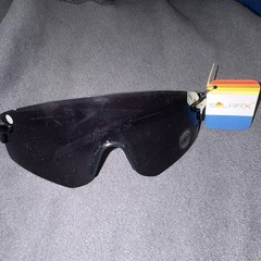 SolarX Men’s UV400 Shield Wrap Sunglasses Black Polycarbonate Lens Plastic