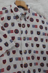 Vintage CHAPS Ralph Lauren Polo Shirt Men M/L All Over Crest Flag 90s Y2K Preppy