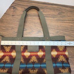 Pendleton Woolen Mills Tote Bag Aztec Southwestern – Spilt Red Polish Inside