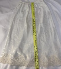 Vintage Christian Dior Half Slip Flowers Womens Medium 27 Inches Long Lace Trim