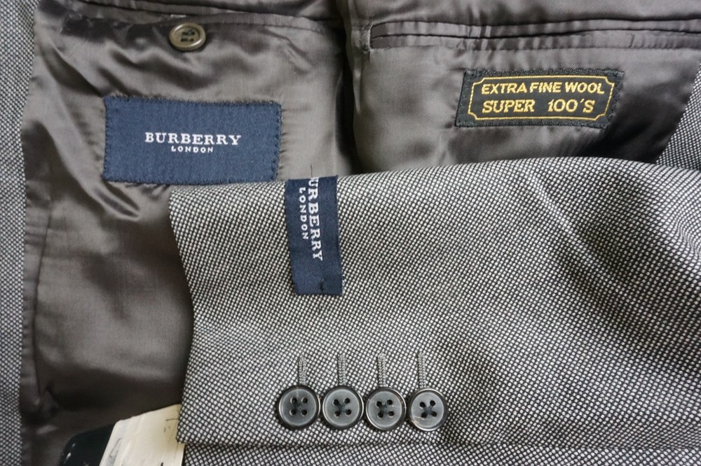 Burberry London Gray Nailhead Wool 2 Pc Suit Jacket Pants 44S BRAND NEW
