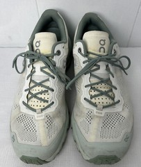 On Cloudventure white/moss women sneakers running/trail shoes 9