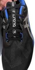 Asics Men’s Novablast 5 Running Shoe Black White Blue Sneaker Sz 11