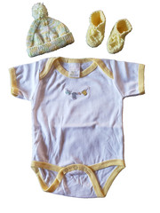 Bodysuit, Booties, Hat, for new born baby