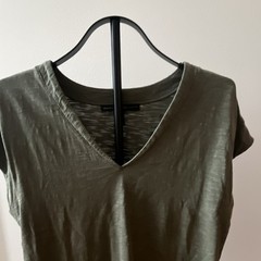 White House Black Market Women’s Green Linen Knit V-Neck Cap Sleeve Tee M
