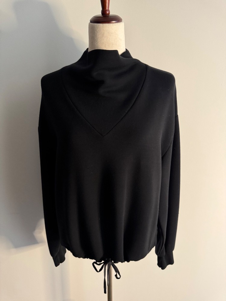 EUC Varley DoubleSoft Betsy Funnel Neck Sweatshirt Black Size Small