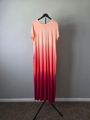 Lane Bryant Women’s Plus Size Ombre Knit Maxi Dress Size 18/20 with Pockets