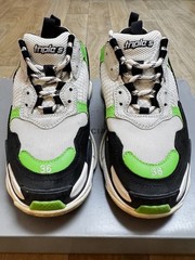 Balenciaga Triple S Sneakers Authentic Women’s Size 36 Unisex Black/white/green