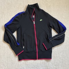 Nike Sportswear Zip Up Jacket Black Neon Nike Swosh Zip Pocket Blue Accent Womns