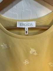 Escada Women’s Yellow Crewneck Sleeveless Floral Embroidered cashmere Sweater