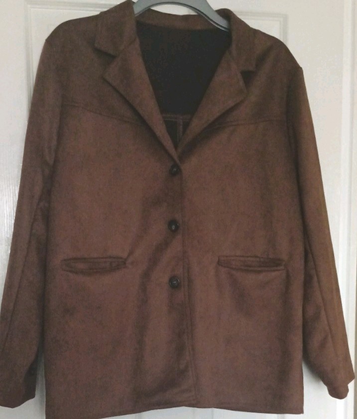 Ladies Brown suede style Unlined Three Button Closure Collared Jacket Size 20/22