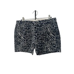 Crown & Ivy shorts feature an all-over white vintage map print size 6