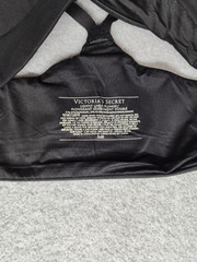 Victorias Secret Women T Shirt Bra 34B Black Lightly Lined Adjustable Strap