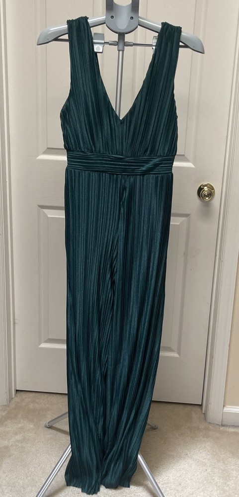 Francesca’s Pleated Wide Leg Jumpsuit Hunter Green Small
