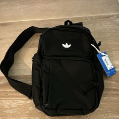 adidas Originals Black Sling Crossbody Bag Adjustable Strap Zip Travel Casual