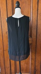 Vince Camuto Black Sleeveless Blouse Round Neck Top Women’s Size Medium