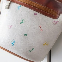 Rare Vintage Petusco Spain White Leather Bucket Bag – Colorful Horse Print