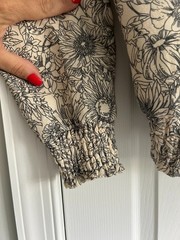 Mother Smocked Friends With The Flowers Jacket Womens M White Floral Quilted Zip