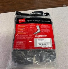 Supreme x Hanes Crew Socks Black 4-Pack Men’s Size 6-12 NWT