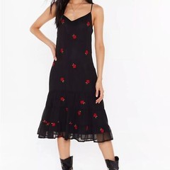 NASTY GAL Hold That Rose midi dress embroidered roses tiered ruffles lined US 4