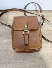 Patricia Nash Zeva Leather Crossbody Wallet Cognac Caramel Hard Case Saddle Bag