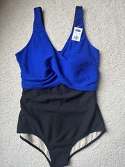 Aqua More One-Piece Swimsuit Blue/Black Solid Women’s Plus Size 18W