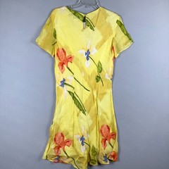 Tessuto Floral Shift Dress Women Size L Knitted Cap Sleeves Back Key Hole Yellow