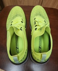Skechers GoRun MaxRoad 4 Hyper burst Men’s running shoe Sz 12.5 Lime Black White