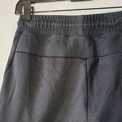 Nike Sportswear Tech Fleece Shorts Black Jogger Shorts 920972-010 Youth’s XL