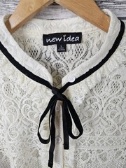 New Idea Women’s Size L Ivory Lace Button-up Longsleeve Top Ribbon Necktie