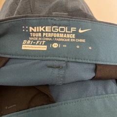 NIKE Men’s Golf Shorts Emerald/Black Striped Dri-FIT Stretch Fabric Size 34
