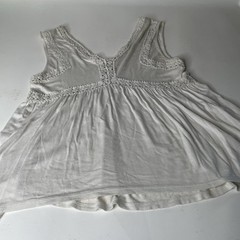 Mudd Women’s L White Babydoll Tank V-Neck Sleeveless Lace Trim Rayon Blend