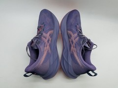 Asics Novoblast 5 Men’s Size 12 Running Shoes Greyish Purple Coral Reef