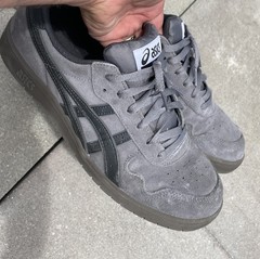 Asics Japan Pro Color Carbon / Graphite Grey Mens 9.5 Shoes