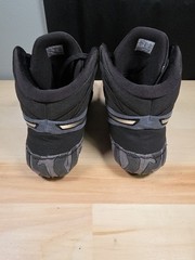 ASICS Aggressor 6 Black Pure Silver Size 7.5 – 1081A067-001 Lightly Used
