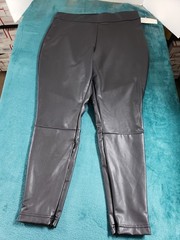 A New Day Jeans Size 2XL XXL Womens Black Stretch Faux Leather Straight NWT