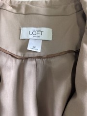 Ann Taylor Loft Women’s Tan Peplum One Button Bracelet Sleeve Blazer Size 8P