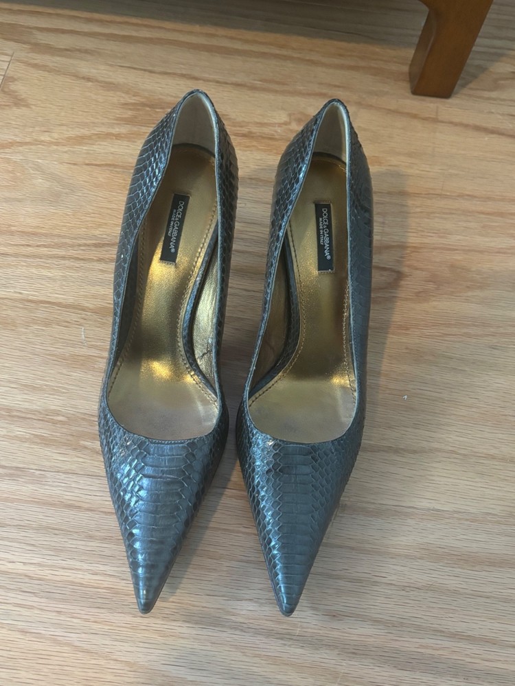 Dolce and Gabbana Pointed Python Stiletto Pump Heel EU Size 41