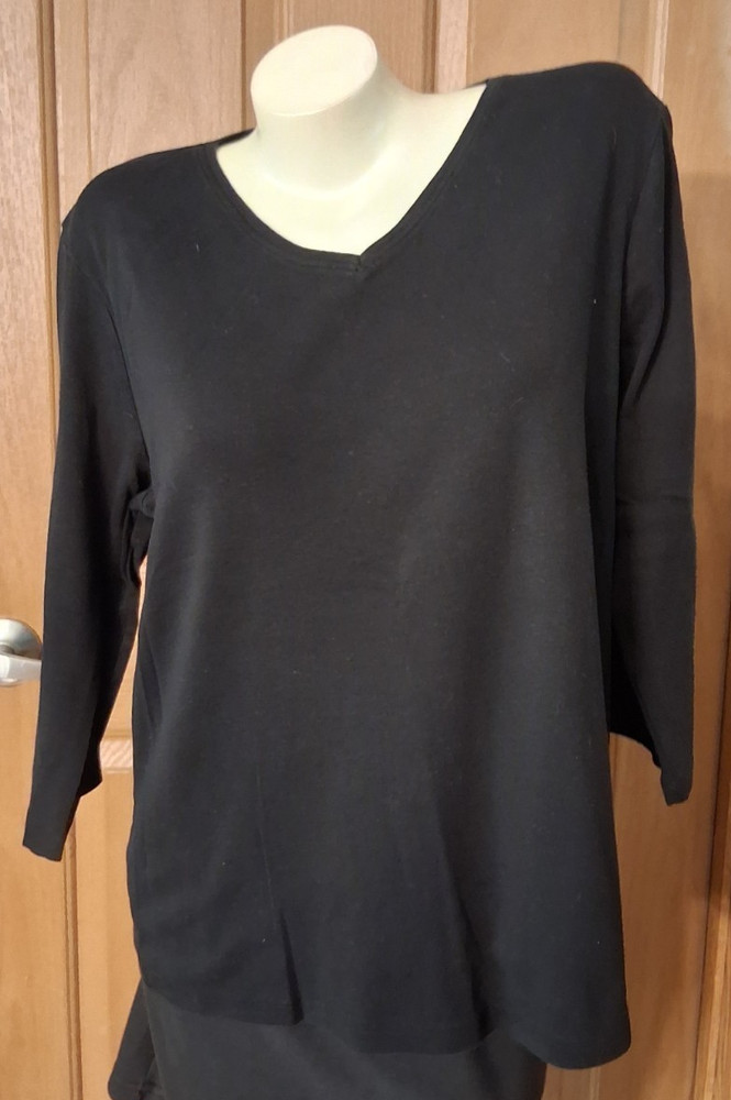 by Chico’s Black Tee V-Neck Bracelet Sleeves Misses Size 3 (reg 16)