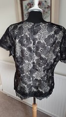 JACQUES VERT-SPL OCCASION BLACK SCALLOPED LACE TOP-CUT OUT DETAIL-LINED-16.