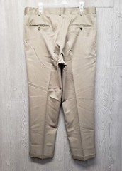 Roundtree & Yorke Pants Mens 36×30 Easy Care Dress Flex Waist Pleated Cuffed Tan