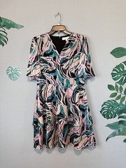 Adelyn Rae Jungle Printed Flutter Sleeve V-Neck Chiffon Mini Dress Muti Size L